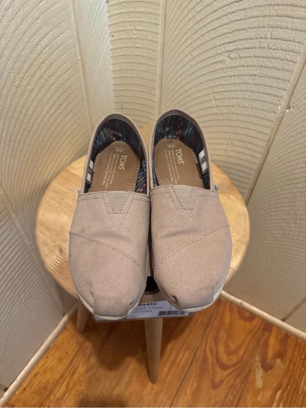 Toms Slip-On Canvas Shoes in Light Taupe
